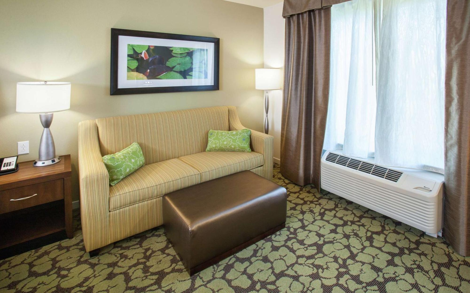 Hilton Garden Inn Jackson/פלואווד מראה חיצוני תמונה
